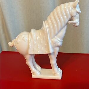 Lenwile Ardalt Verithin Prancing White Horse #9160 Japan